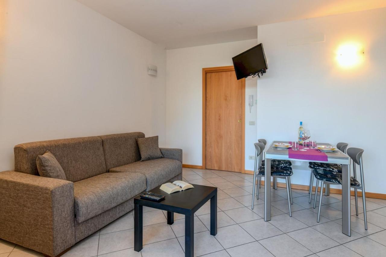 Apartmán 6 Happiness Toscolano Maderno Exteriér fotografie
